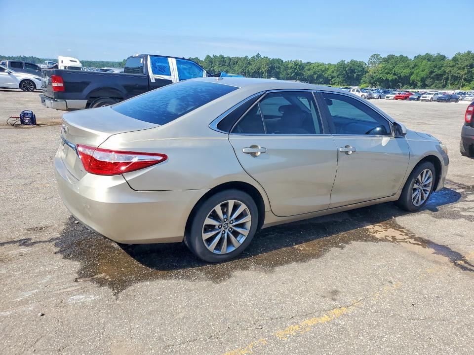 58509706 :رقم المزاد ، 4T1BF1FK7GU557587 vin ، 2016 Toyota Camry مزاد بيع