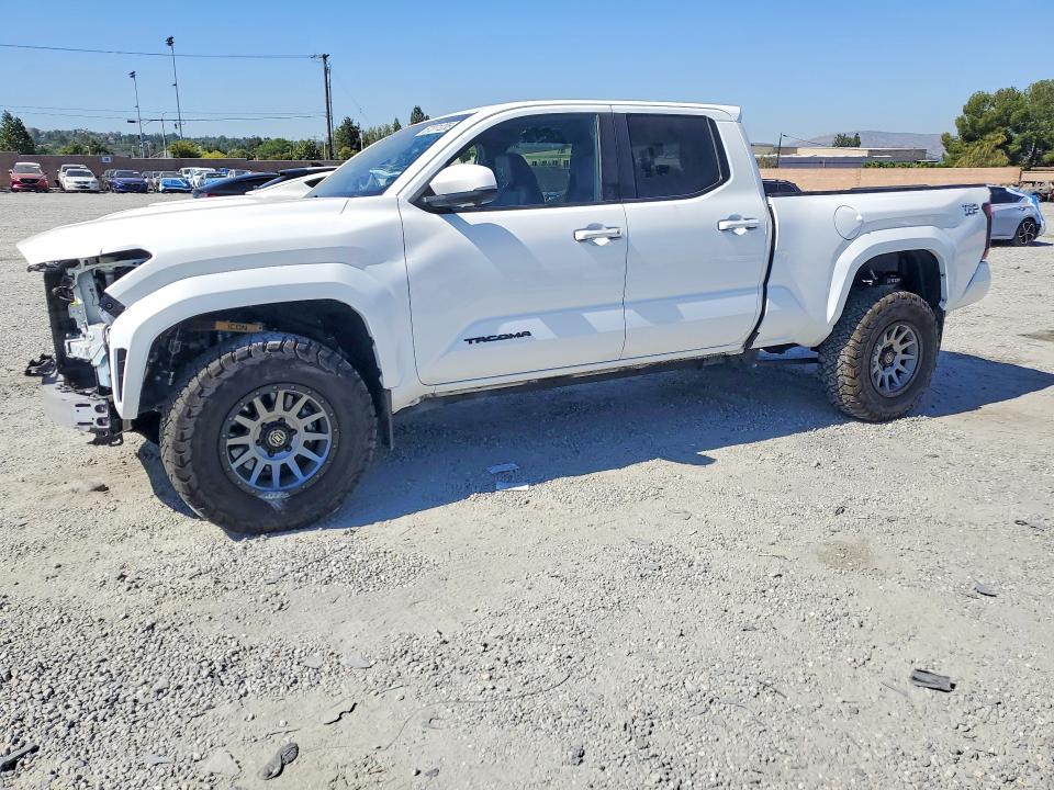 57371236 :رقم المزاد ، 3TMLB5JN4RM026464 vin ، 2024 Toyota Tacoma مزاد بيع