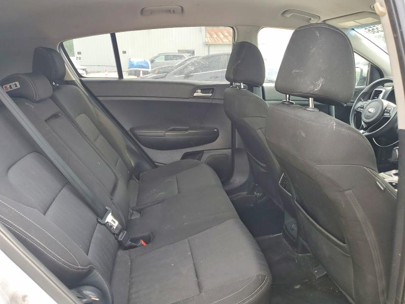 56765556 :رقم المزاد ، KNDPMCAC4H7202999 vin ، 2017 Kia Sportage مزاد بيع