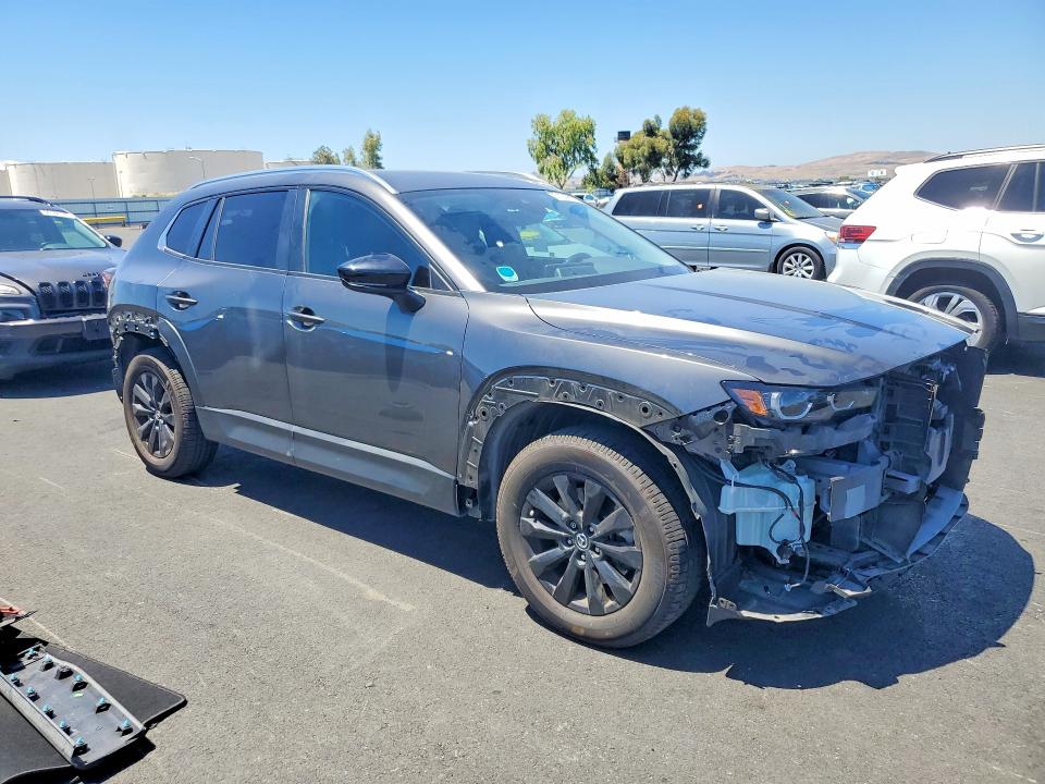 57114926 :رقم المزاد ، 7MMVABCM0PN131858 vin ، 2023 Mazda Cx-50 مزاد بيع