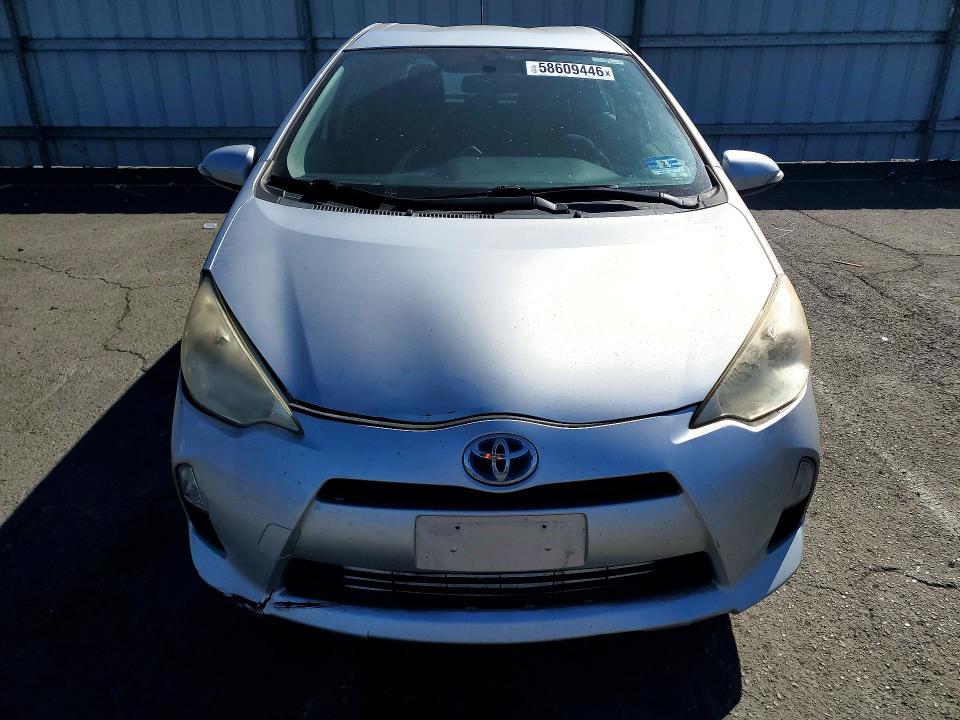 Продажа на аукционе авто 2012 Toyota Prius C, vin: JTDKDTB32C1001400, номер лота: 58609446