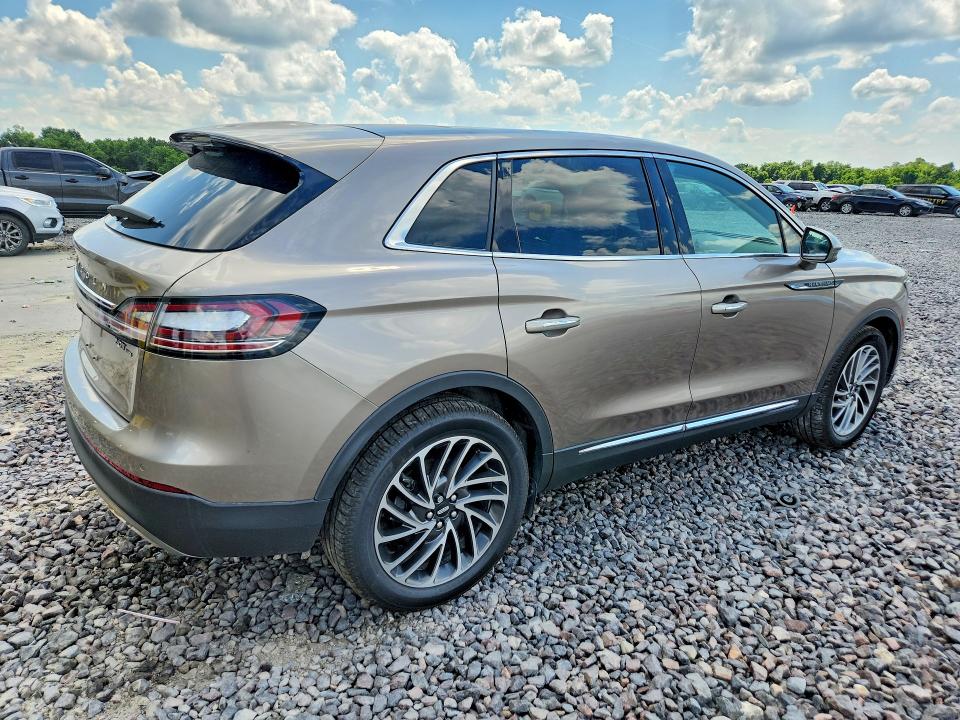 Продажа на аукционе авто 2020 Lincoln Nautilus, vin: 2LMPJ8K92LBL28027, номер лота: 54877896
