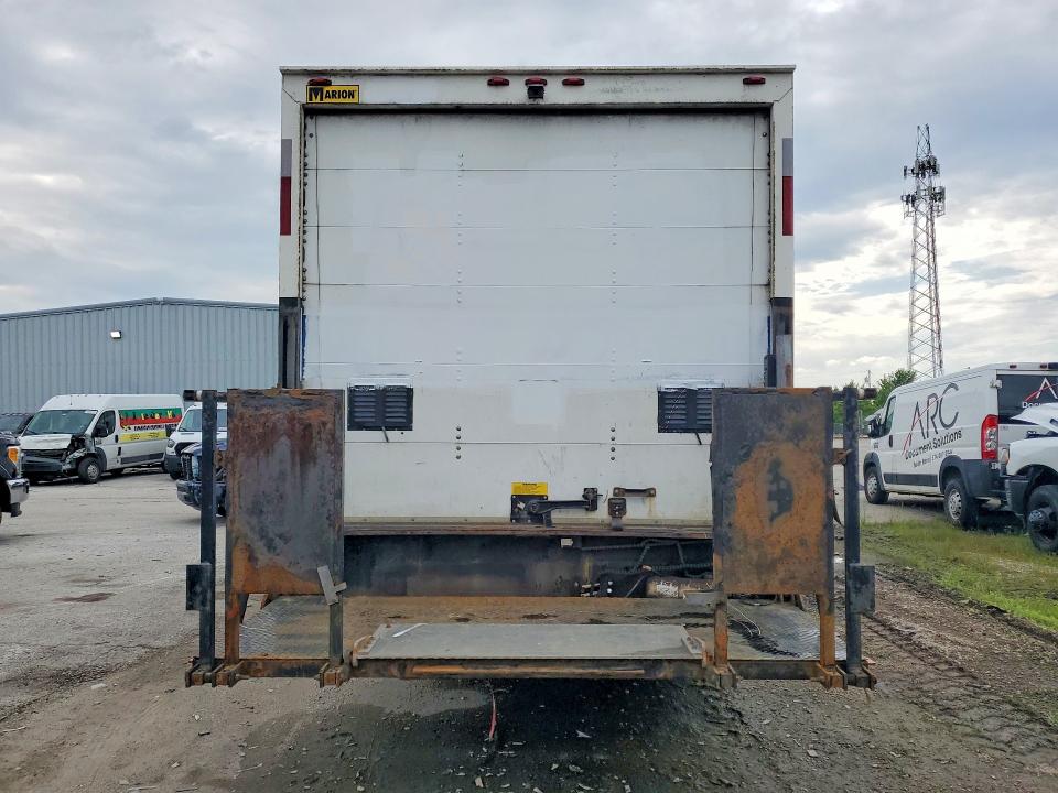 52392066 :رقم المزاد ، JALE5W160F7901655 vin ، 2015 Isuzu Nqr مزاد بيع