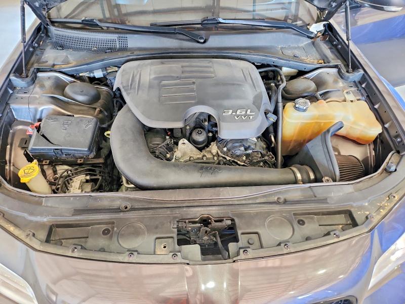 55552076 :رقم المزاد ، 2C3CCARG4FH793211 vin ، 2015 Chrysler 300 مزاد بيع