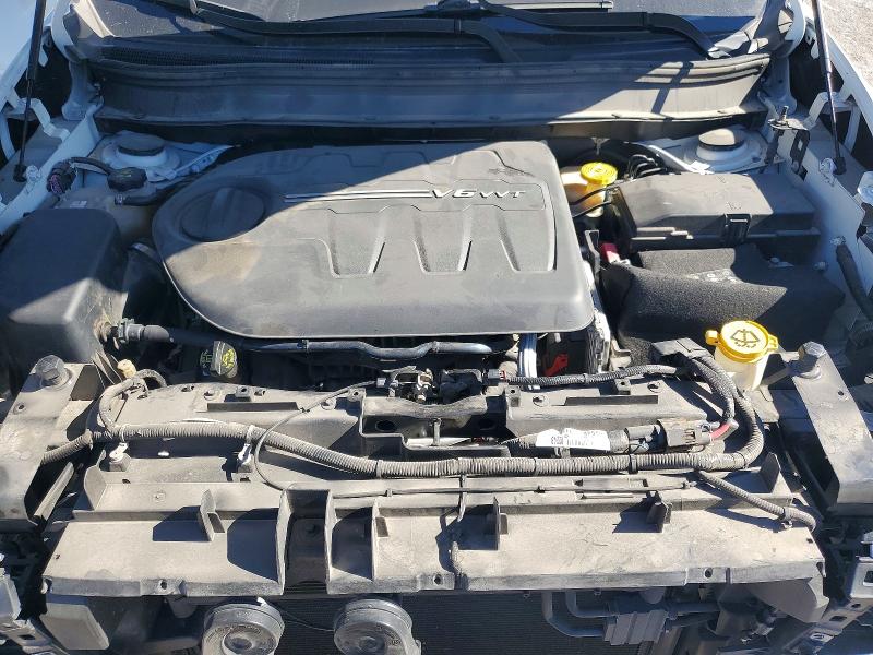 58292836 :رقم المزاد ، 1C4PJMDS6FW726790 vin ، 2015 Jeep Cherokee مزاد بيع