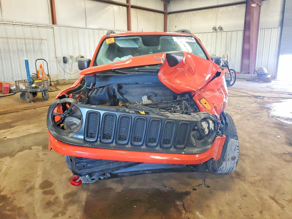 2016 Jeep Renegade მანქანა იყიდება აუქციონზე, vin: ZACCJBCT8GPC61585, აუქციონის ნომერი: 57214946