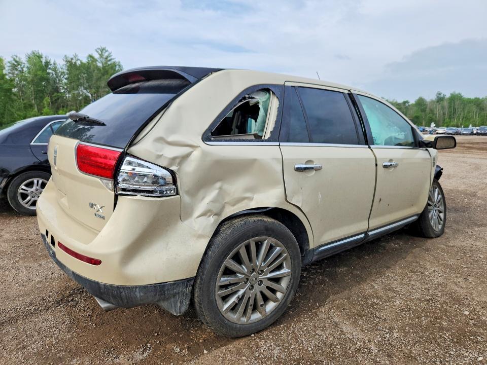 2015 Lincoln Mkx მანქანა იყიდება აუქციონზე, vin: 2LMDJ8JK4FBL26145, აუქციონის ნომერი: 56438216