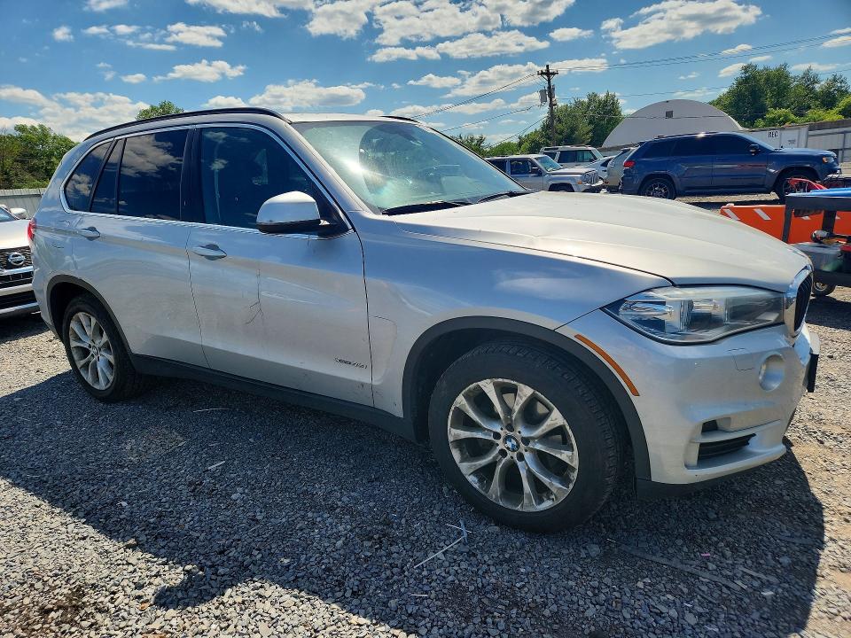 58082346 :رقم المزاد ، 5UXKR0C51G0P33348 vin ، 2016 Bmw X5 مزاد بيع
