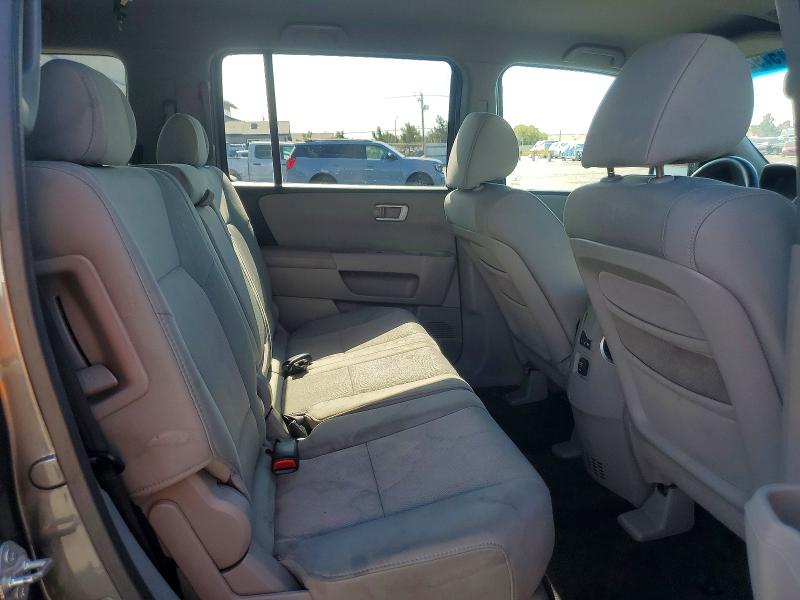 57922536 :رقم المزاد ، 5FNYF3H23BB025651 vin ، 2011 Honda Pilot مزاد بيع