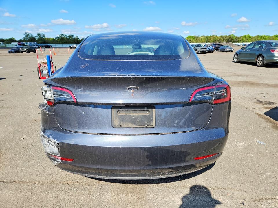 Продажа на аукционе авто 2023 Tesla Model 3, vin: 5YJ3E1EA9PF679168, номер лота: 55537236