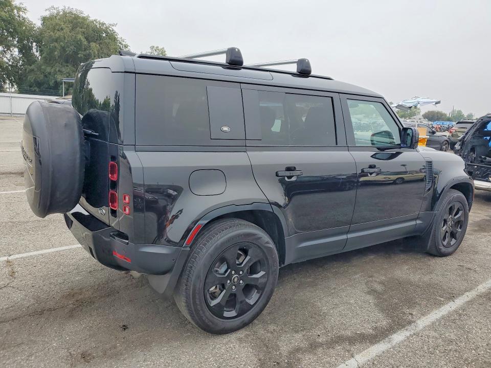 56087116 :رقم المزاد ، SALE9EEU3L2021298 vin ، 2020 Land Rover Defender مزاد بيع