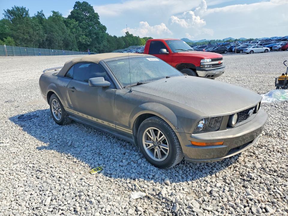 56844646 :رقم المزاد ، 1ZVFT84NX55220310 vin ، 2005 Ford Mustang مزاد بيع
