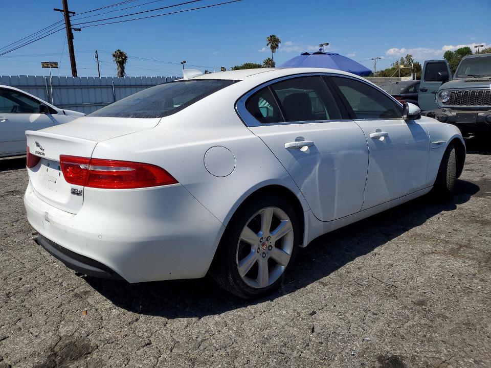 2017 Jaguar Xe მანქანა იყიდება აუქციონზე, vin: SAJAK4BN3HA953940, აუქციონის ნომერი: 57588786