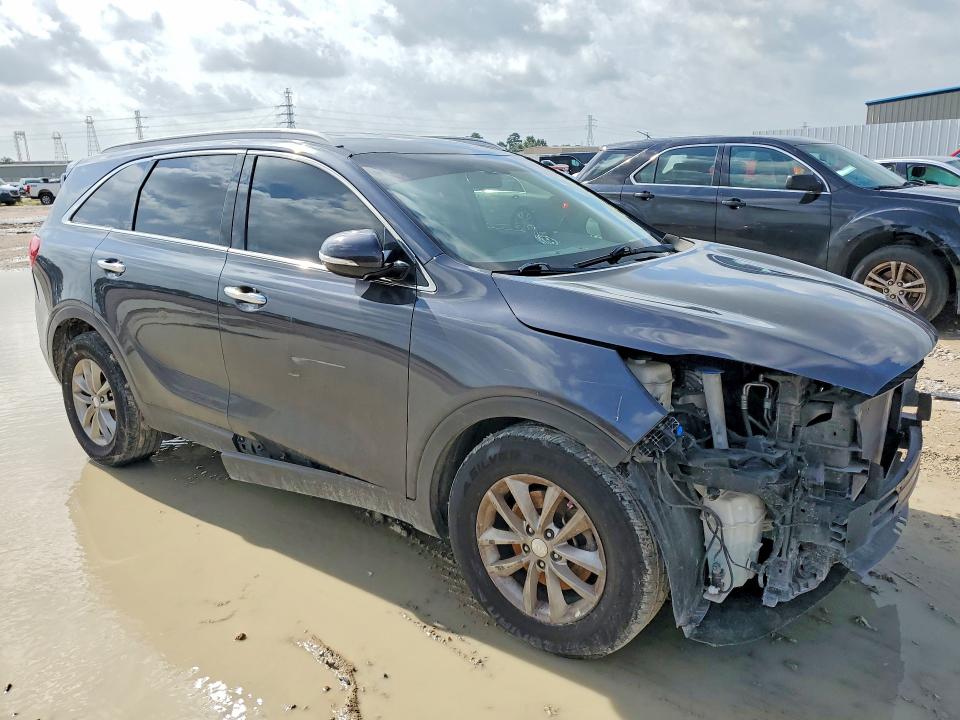 58233256 :رقم المزاد ، 5XYPG4A31JG382478 vin ، 2018 Kia Sorento مزاد بيع