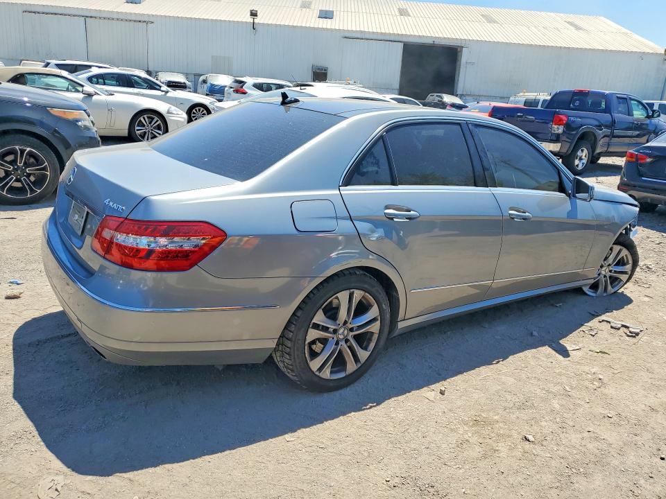 Продаж на аукціоні авто 2011 Mercedes-benz E, vin: WDDHF8HB9BA432854, номер лоту: 55439196