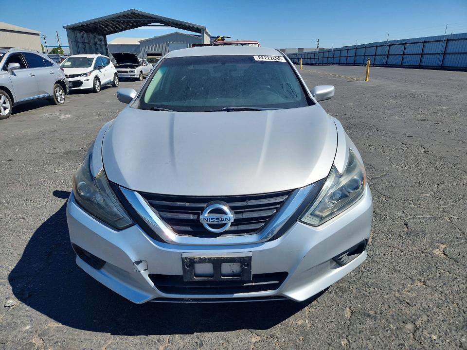 58222696 :رقم المزاد ، 1N4AL3AP0HC275246 vin ، 2017 Nissan Altima مزاد بيع