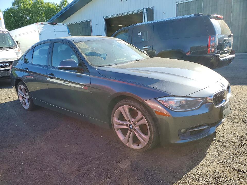2015 Bmw 328 მანქანა იყიდება აუქციონზე, vin: WBA3B3G51FNR88683, აუქციონის ნომერი: 56363416