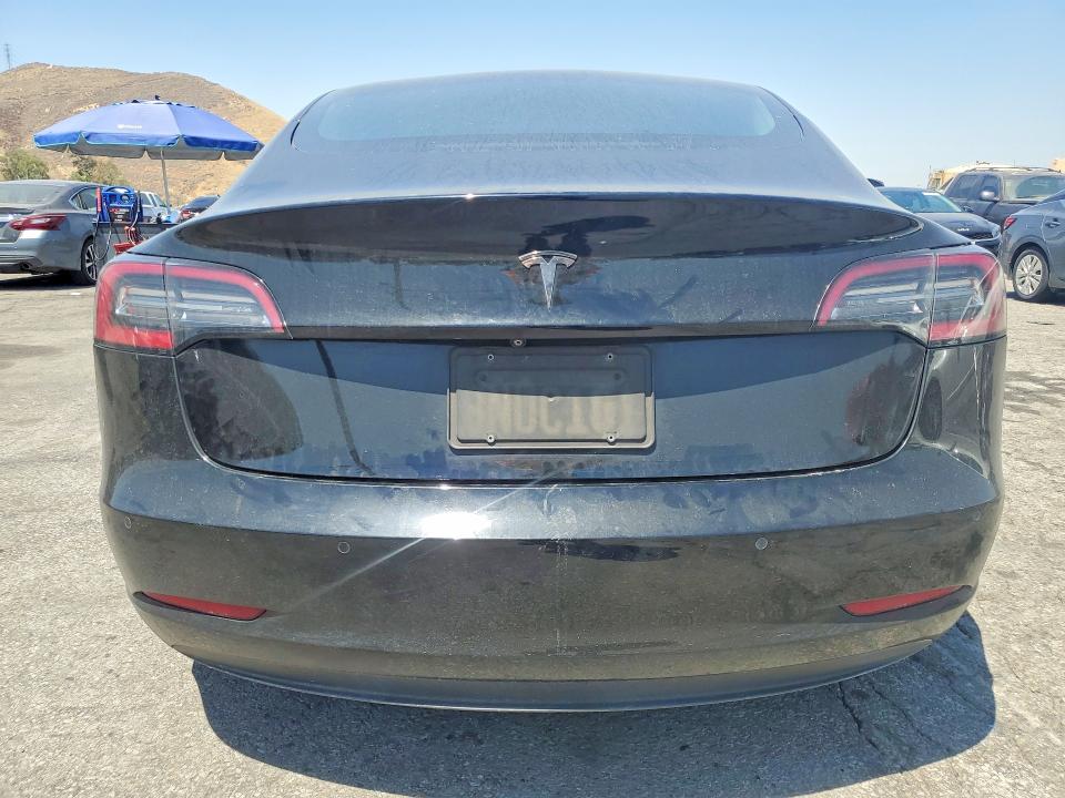 56548016 :رقم المزاد ، 5YJ3E1EA5LF613307 vin ، 2020 Tesla Model 3 مزاد بيع