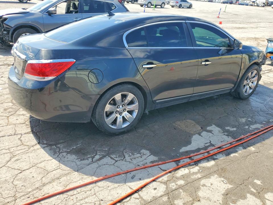 2010 Buick Lacrosse მანქანა იყიდება აუქციონზე, vin: 1G4GC5EG9AF320520, აუქციონის ნომერი: 56111976