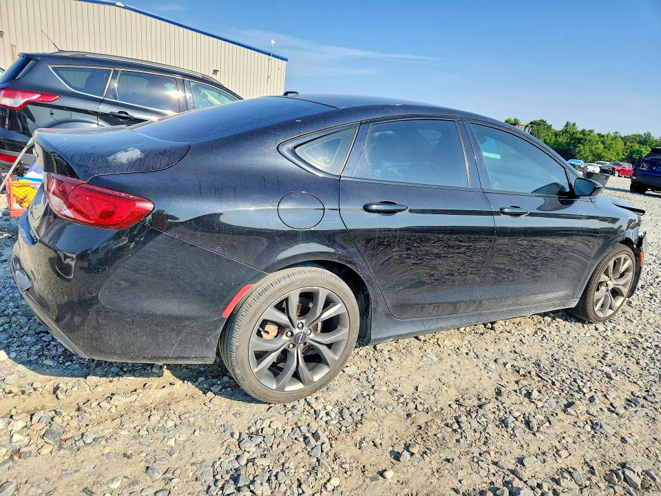 57362026 :رقم المزاد ، 1C3CCCBB7FN573112 vin ، 2015 Chrysler 200 مزاد بيع