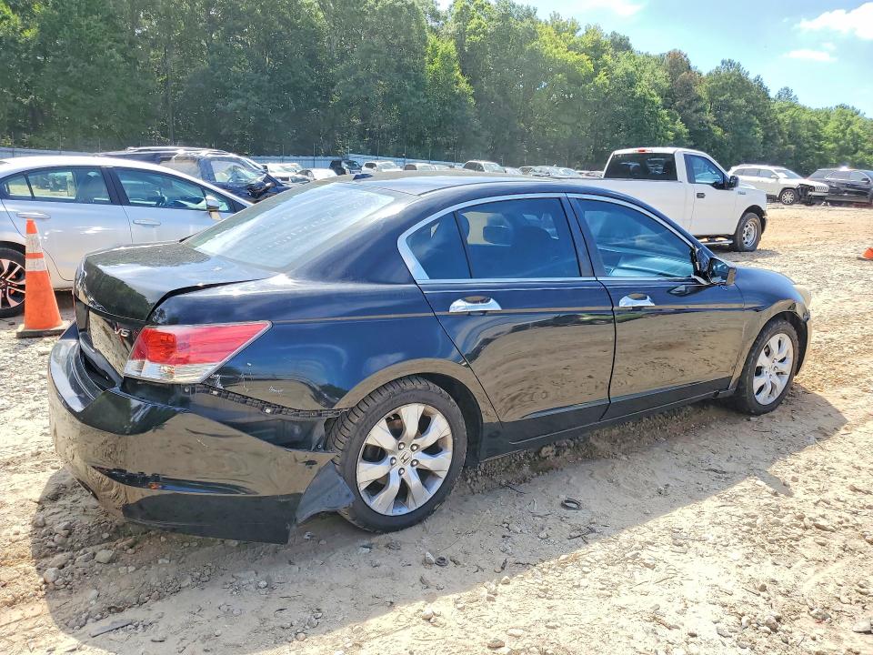 58115696 :رقم المزاد ، 1HGCP3F84AA022054 vin ، 2010 Honda Accord مزاد بيع