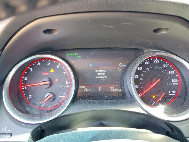 55522206 :رقم المزاد ، 4T1BZ1HK4JU015617 vin ، 2018 Toyota Camry مزاد بيع