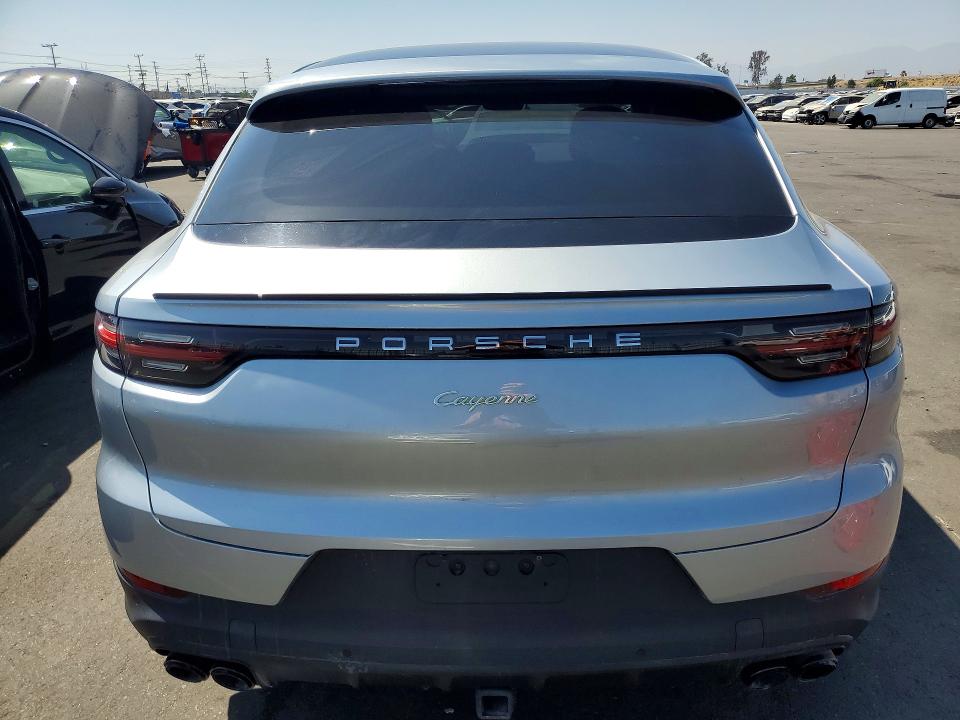 56307576 :رقم المزاد ، WP1BE2AY8NDA51058 vin ، 2022 Porsche Cayenne مزاد بيع