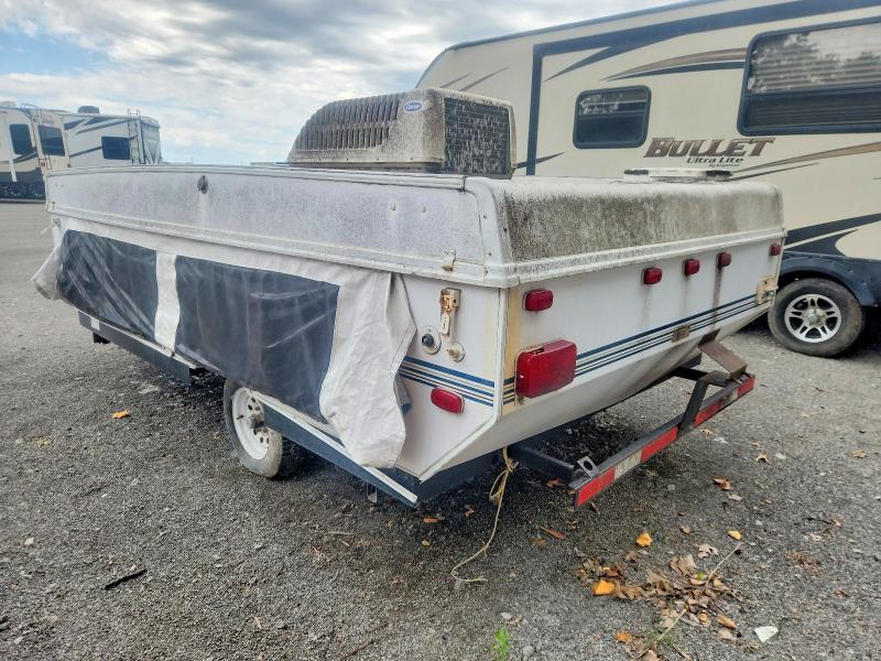 2002 Forest River Freedom Camping Trailer მანქანა იყიდება აუქციონზე, vin: 4X4CFM6132D250650, აუქციონის ნომერი: 57548406