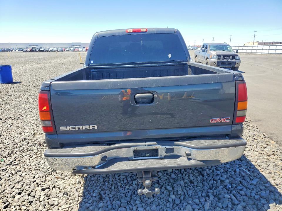58649456 :رقم المزاد ، 2GTEK13T451219843 vin ، 2005 Gmc New Sierra مزاد بيع