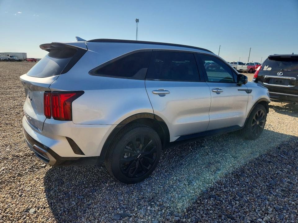 57553146 :رقم المزاد ، 5XYRK4LFXNG091904 vin ، 2022 Kia Sorento مزاد بيع