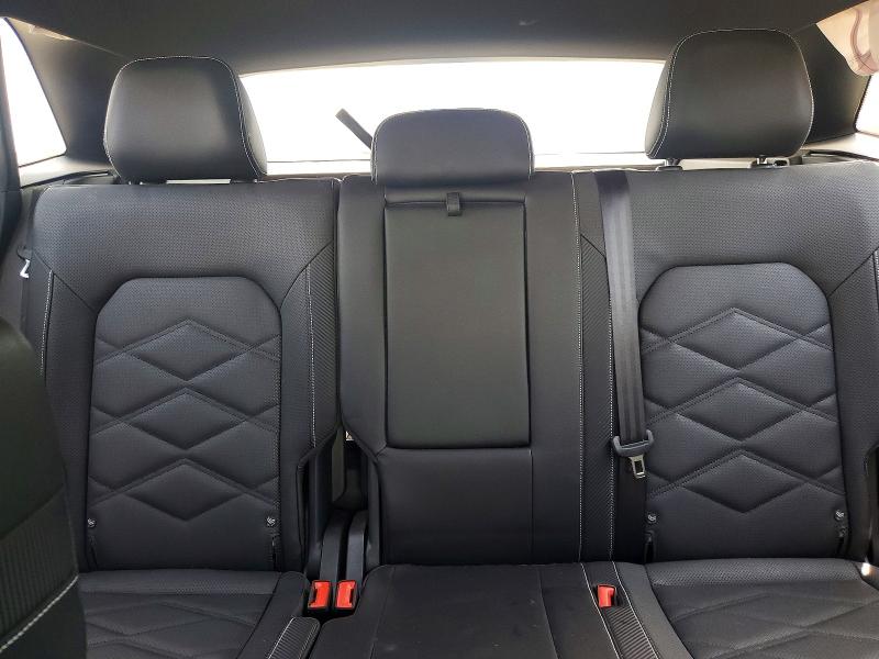 2025 Volkswagen Atlas Cross Sport მანქანა იყიდება აუქციონზე, vin: 1V2LE2CA5SC218112, აუქციონის ნომერი: 57985876