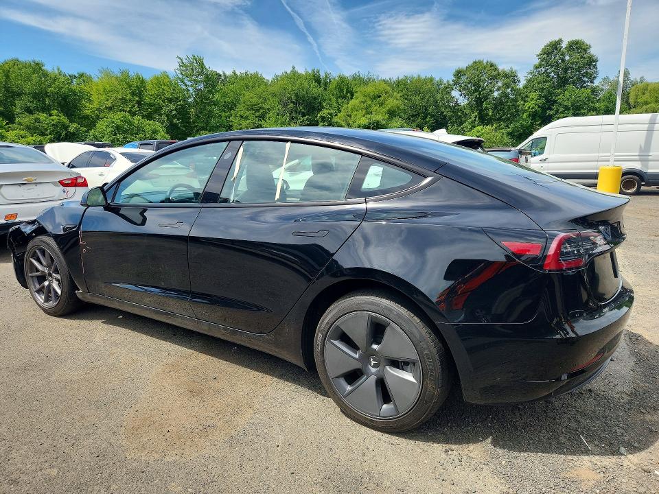 Продажа на аукционе авто 2023 Tesla Model 3, vin: 5YJ3E1EA1PF578710, номер лота: 57946406