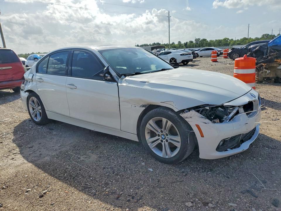 2016 Bmw 328 მანქანა იყიდება აუქციონზე, vin: WBA8E9C58GK647810, აუქციონის ნომერი: 57960076