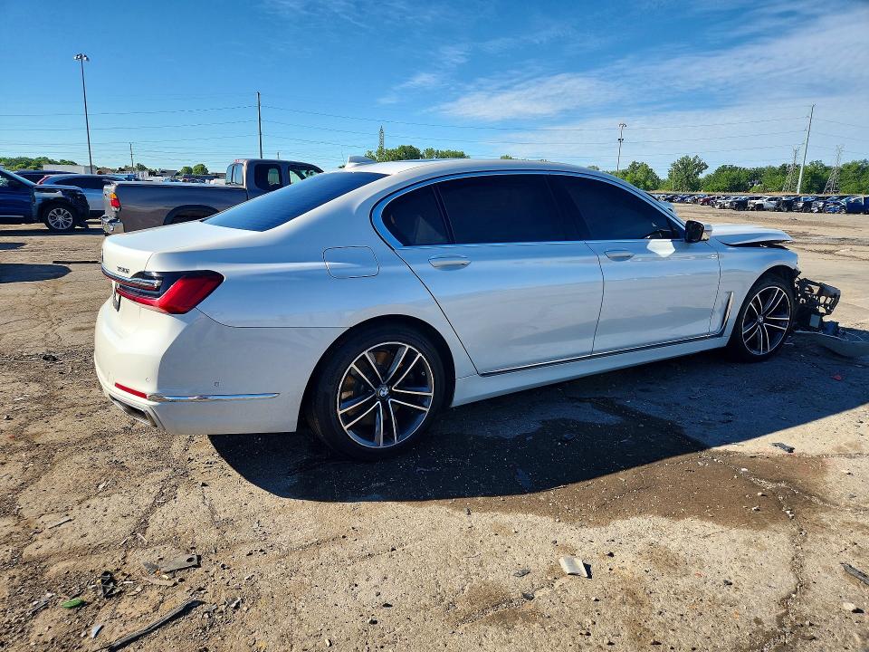 57073716 :رقم المزاد ، WBA7U2C02MCF93326 vin ، 2021 Bmw 750 مزاد بيع