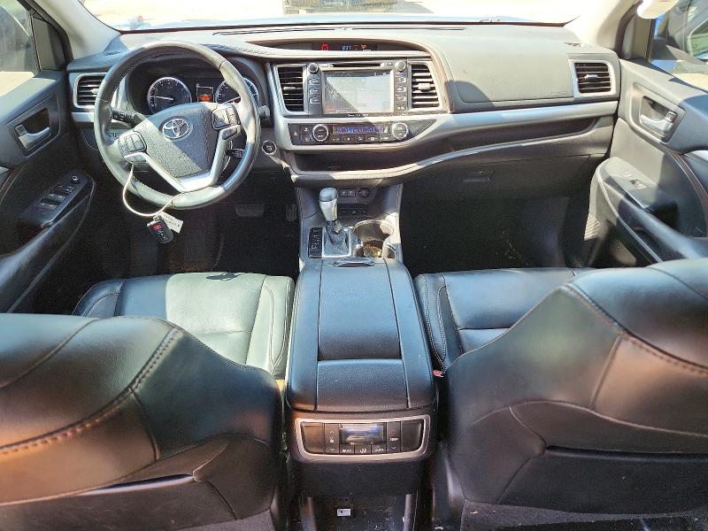 2018 Toyota Highlander მანქანა იყიდება აუქციონზე, vin: 5TDJZRFH2JS830716, აუქციონის ნომერი: 56809046
