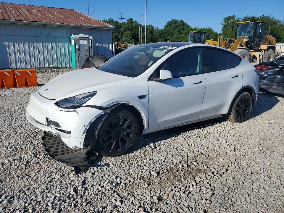 55386646 :رقم المزاد ، 5YJYGDEE6LF037389 vin ، 2020 Tesla Model Y مزاد بيع