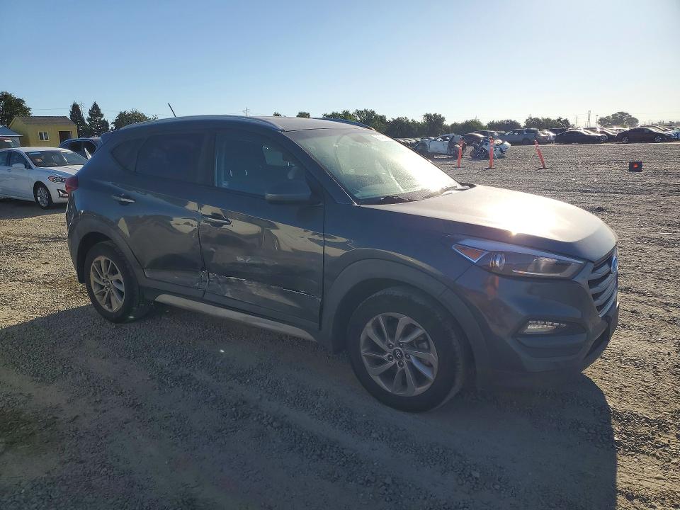 Продаж на аукціоні авто 2017 Hyundai Tucson, vin: KM8J33A46HU527961, номер лоту: 56848406