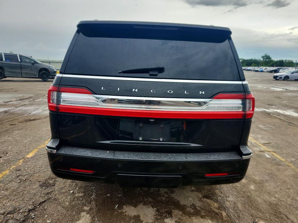 54237266 :رقم المزاد ، 5LMJJ2LT9JEL07330 vin ، 2018 Lincoln Navigator مزاد بيع