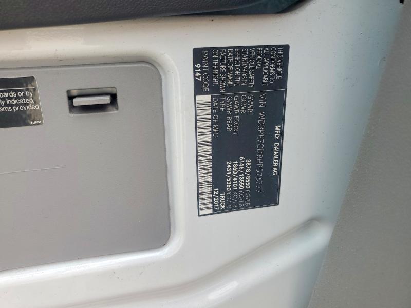 58008926 :رقم المزاد ، WD3PE7CD8HP576777 vin ، 2017 Mercedes-benz Sprinter مزاد بيع