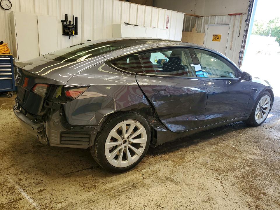 Продаж на аукціоні авто 2023 Tesla Model 3, vin: 5YJ3E1EA8PF643830, номер лоту: 56992046