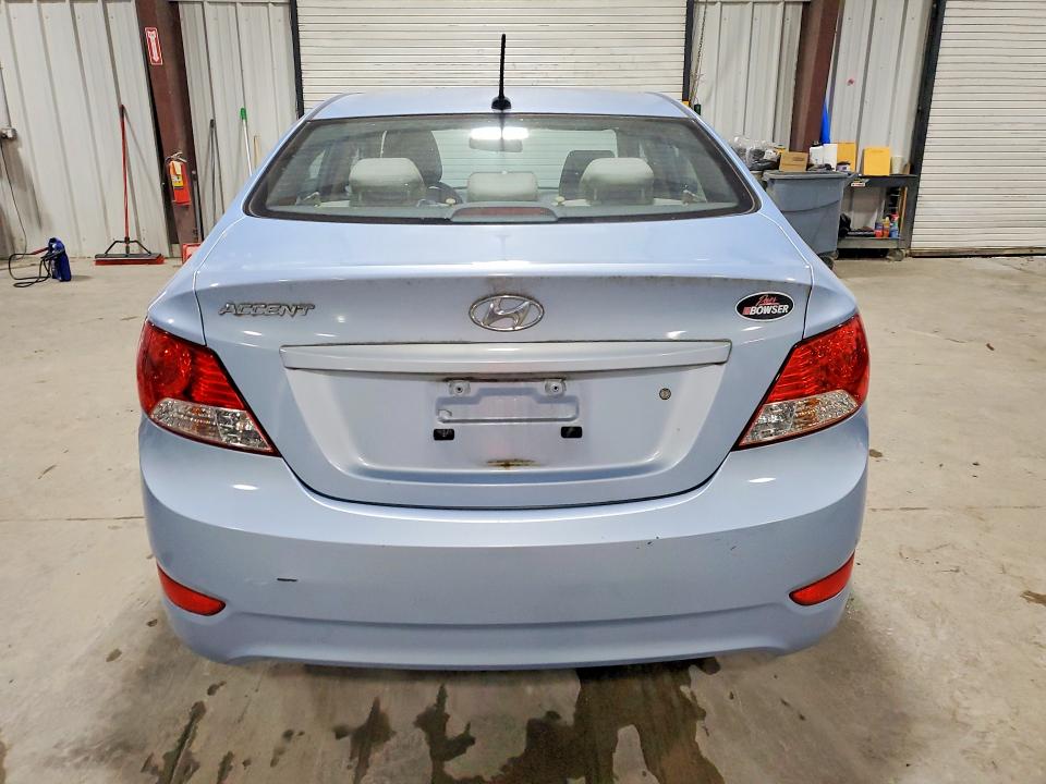 58731496 :رقم المزاد ، KMHCT4AE8DU582414 vin ، 2013 Hyundai Accent مزاد بيع