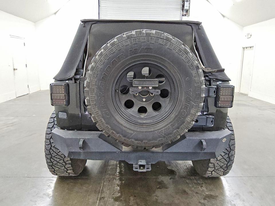 55193306 :رقم المزاد ، 1C4BJWDG8GL228594 vin ، 2016 Jeep Wrangler Unlimited مزاد بيع