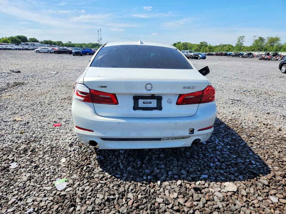 56231626 :رقم المزاد ، WBAJA7C59KWW09201 vin ، 2019 Bmw 530 مزاد بيع
