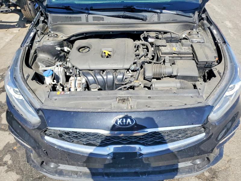 54997646 :رقم المزاد ، 3KPF54ADXME402948 vin ، 2021 Kia Forte مزاد بيع