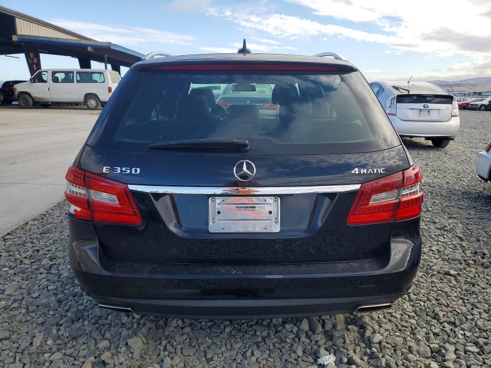 Продажа на аукционе авто 2011 Mercedes-benz E, vin: WDDHH8HB1BA500168, номер лота: 59009736