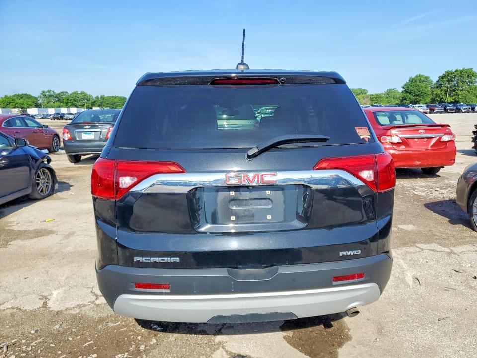 56126696 :رقم المزاد ، 1GKKNRLA3HZ230081 vin ، 2017 Gmc Acadia مزاد بيع
