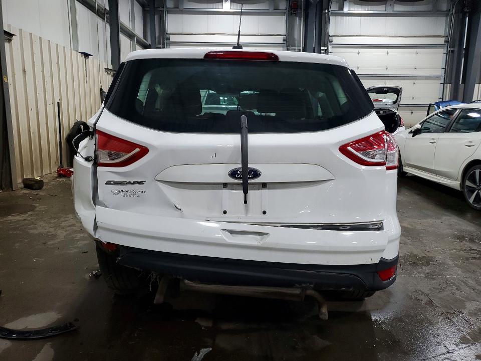 59262756 :رقم المزاد ، 1FMCU0F77GUB38042 vin ، 2016 Ford Escape مزاد بيع
