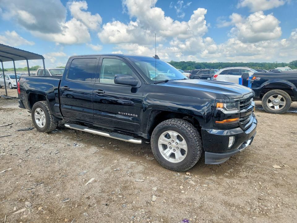 2017 Chevrolet Silverado მანქანა იყიდება აუქციონზე, vin: 3GCUKREC1HG423308, აუქციონის ნომერი: 54461966