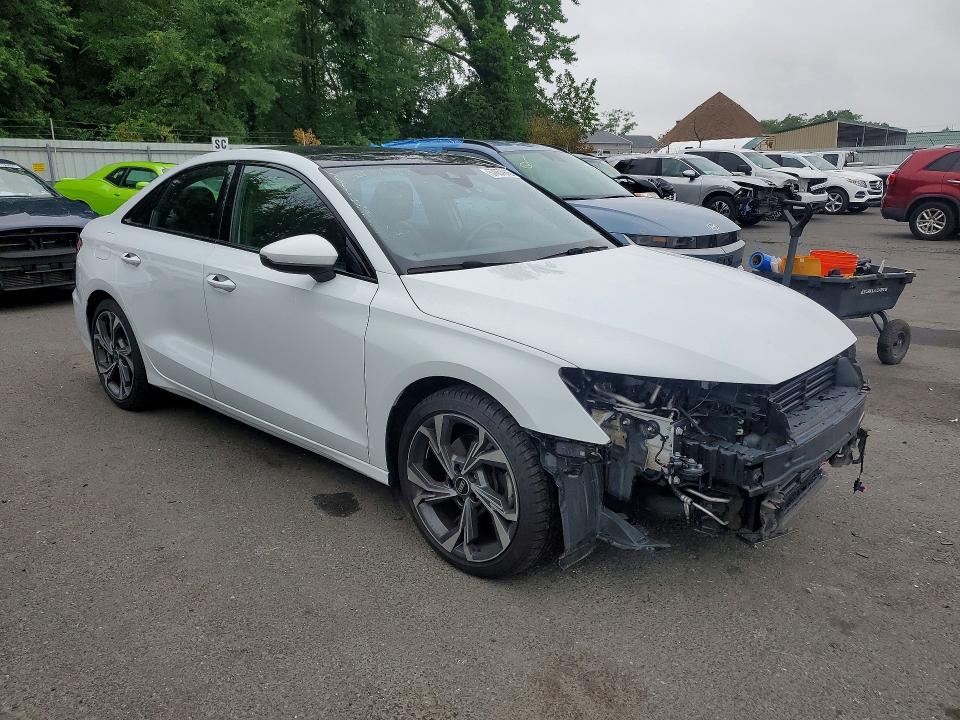 57857946 :رقم المزاد ، WAUGUDGY0PA075417 vin ، 2023 Audi A3 مزاد بيع