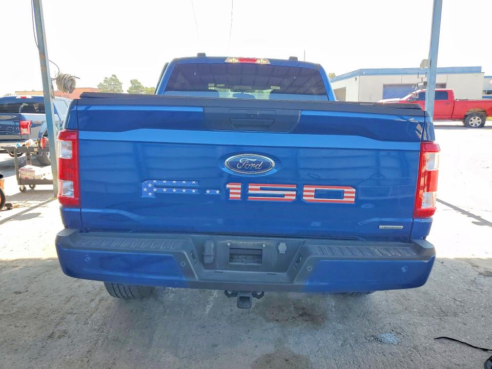 57770426 :رقم المزاد ، 1FTEW1EP1PKD51174 vin ، 2023 Ford F150 مزاد بيع